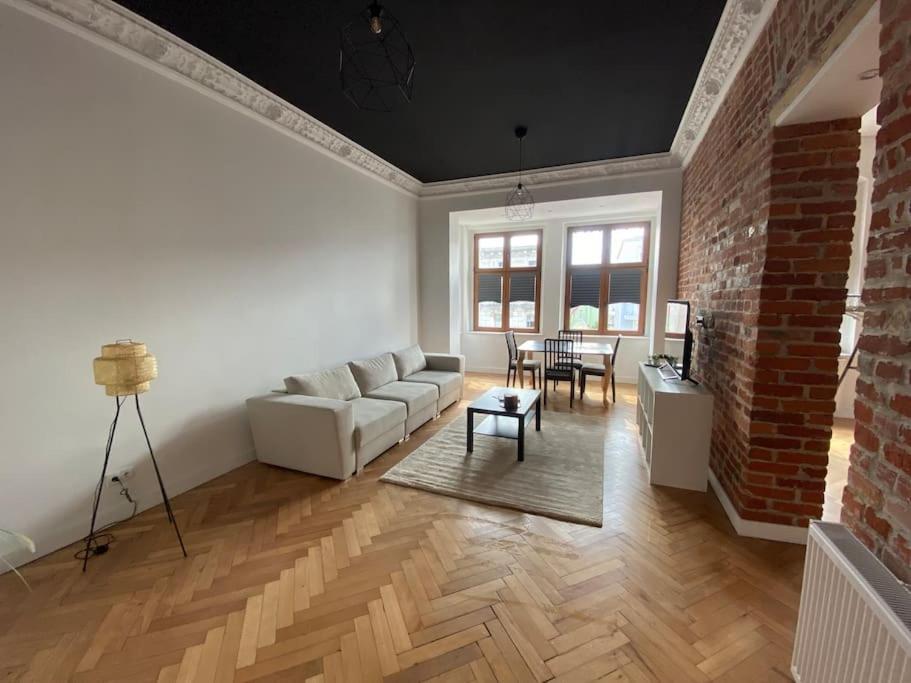 브로츠와프 Wyjatkowy Apartament Blisko Rynku 아파트 외부 사진
